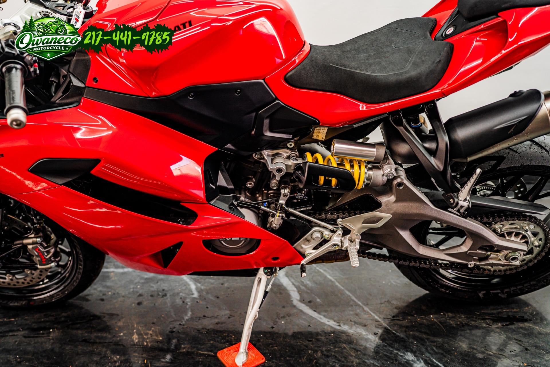 2025 DUCATI PANIGALE V2