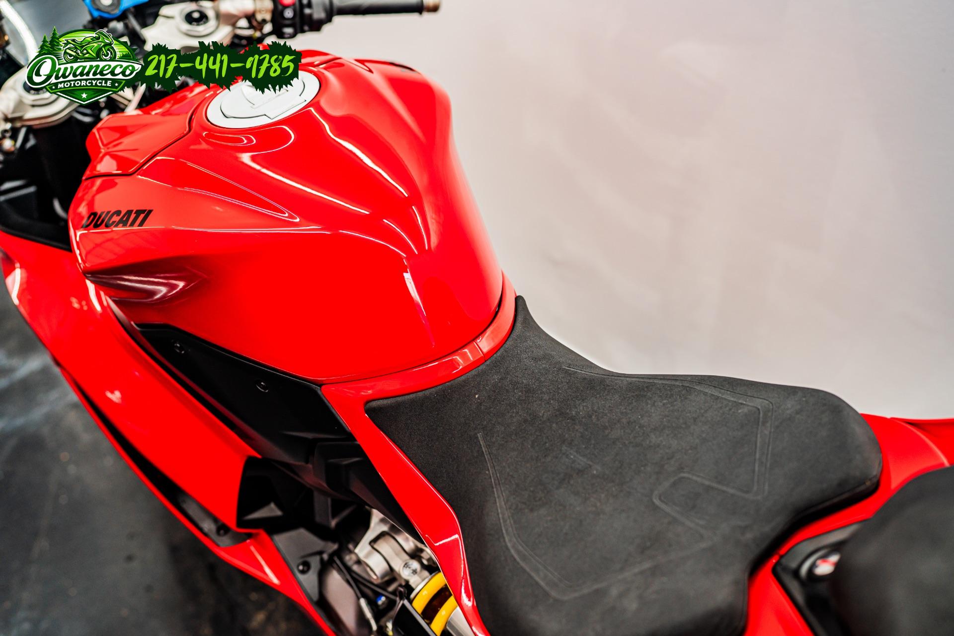 2025 DUCATI PANIGALE V2